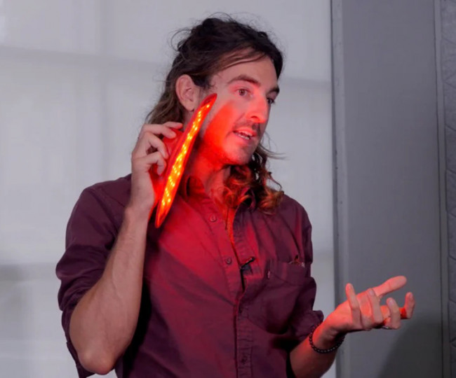 Портативний пристрій для світлотерапії Lumaflex Essential